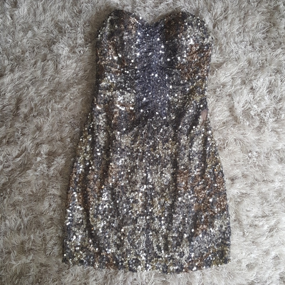 SCALA Strapless silver/ bronze/ gold dress